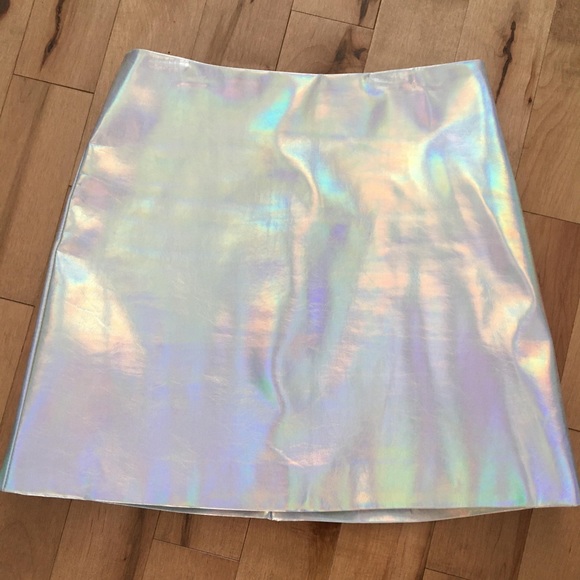 COPY - Holographic Mini Skirt | DAPHNEA - Picture 3 of 5